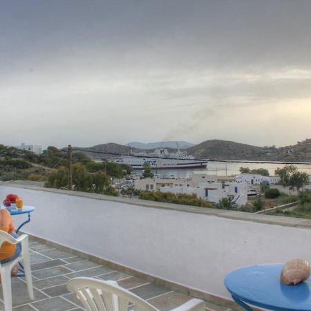 Violetta Lejlighedshotel Chora Eksteriør billede