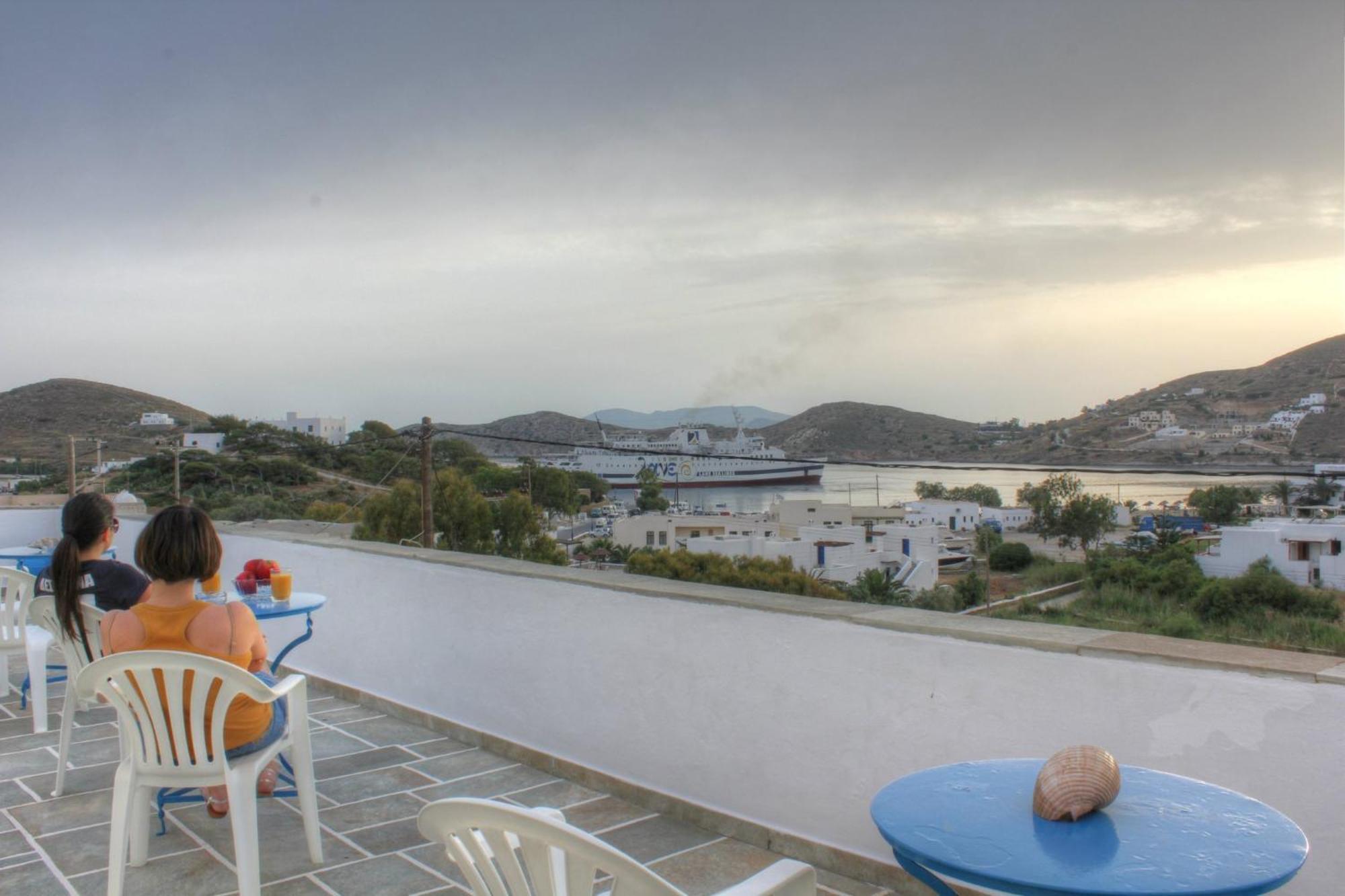 Violetta Lejlighedshotel Chora Eksteriør billede