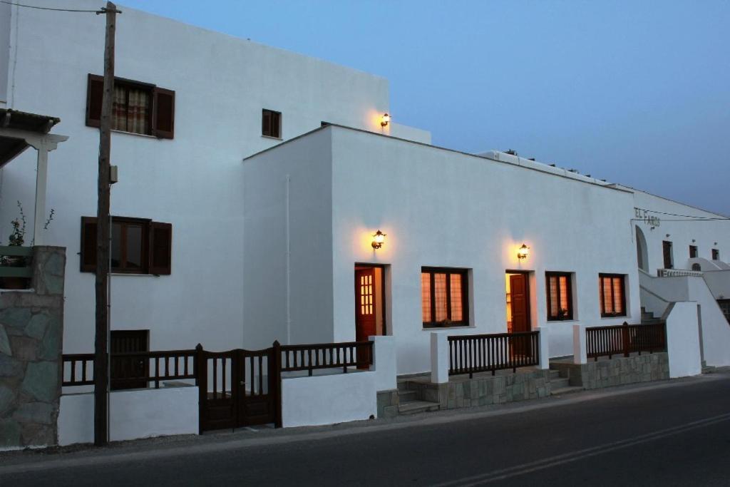 Violetta Lejlighedshotel Chora Eksteriør billede